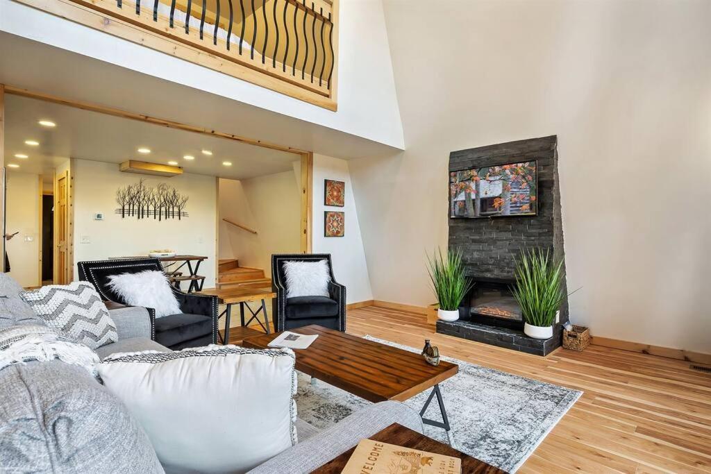 Villa Secluded Mtn View New! 10 Mins To Gatlinburg Or Park Extérieur photo